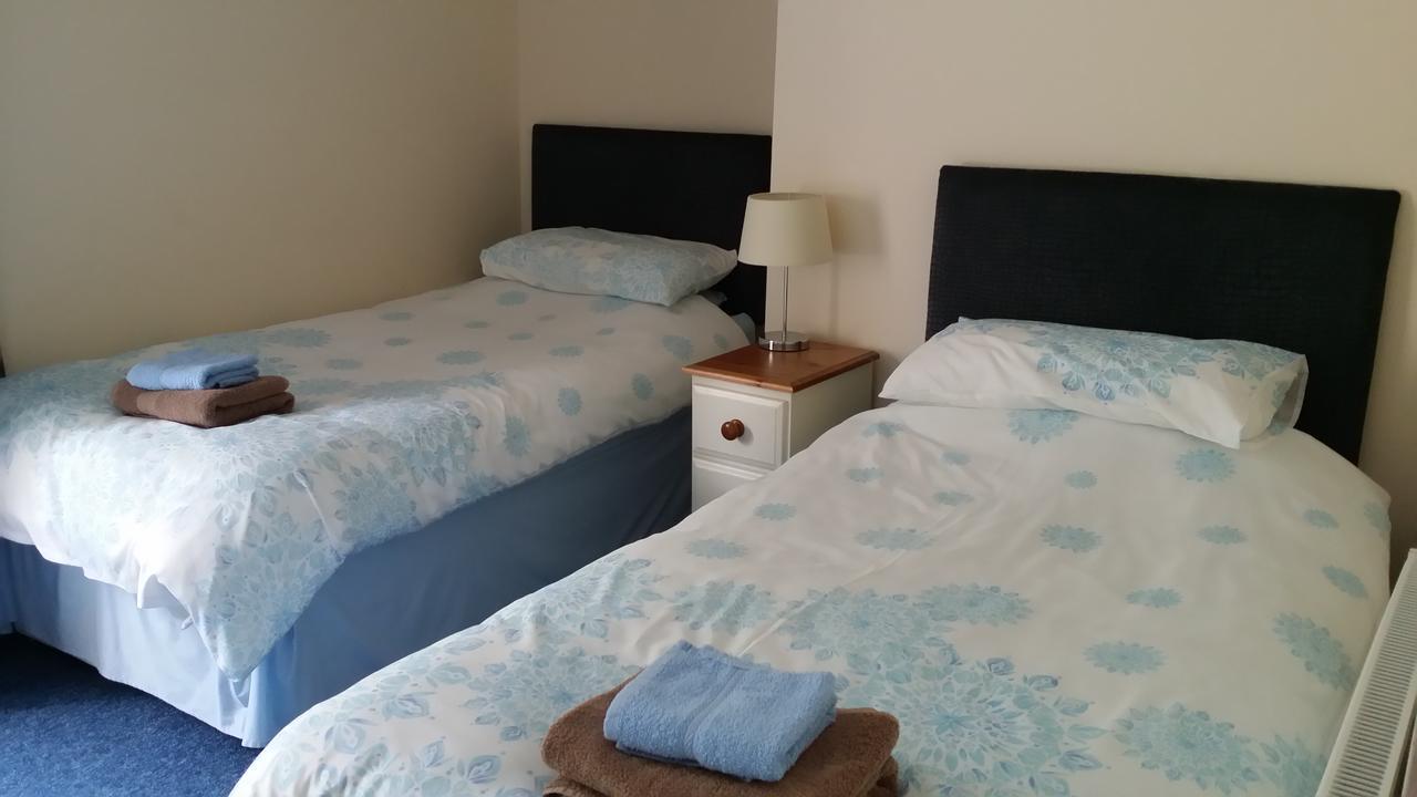 Kings Arms Guest House Ebbw Vale Exteriér fotografie